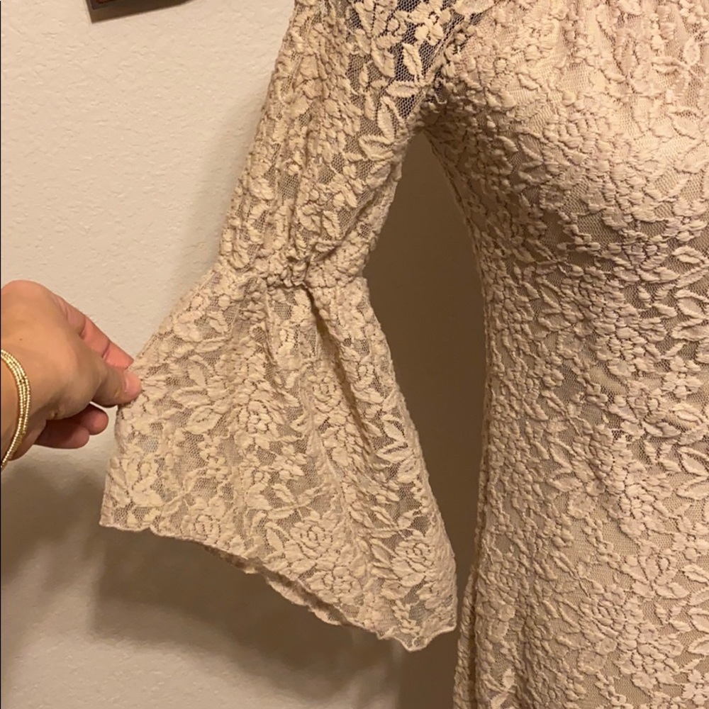 Tan Lace Dress - Picture 4 of 5